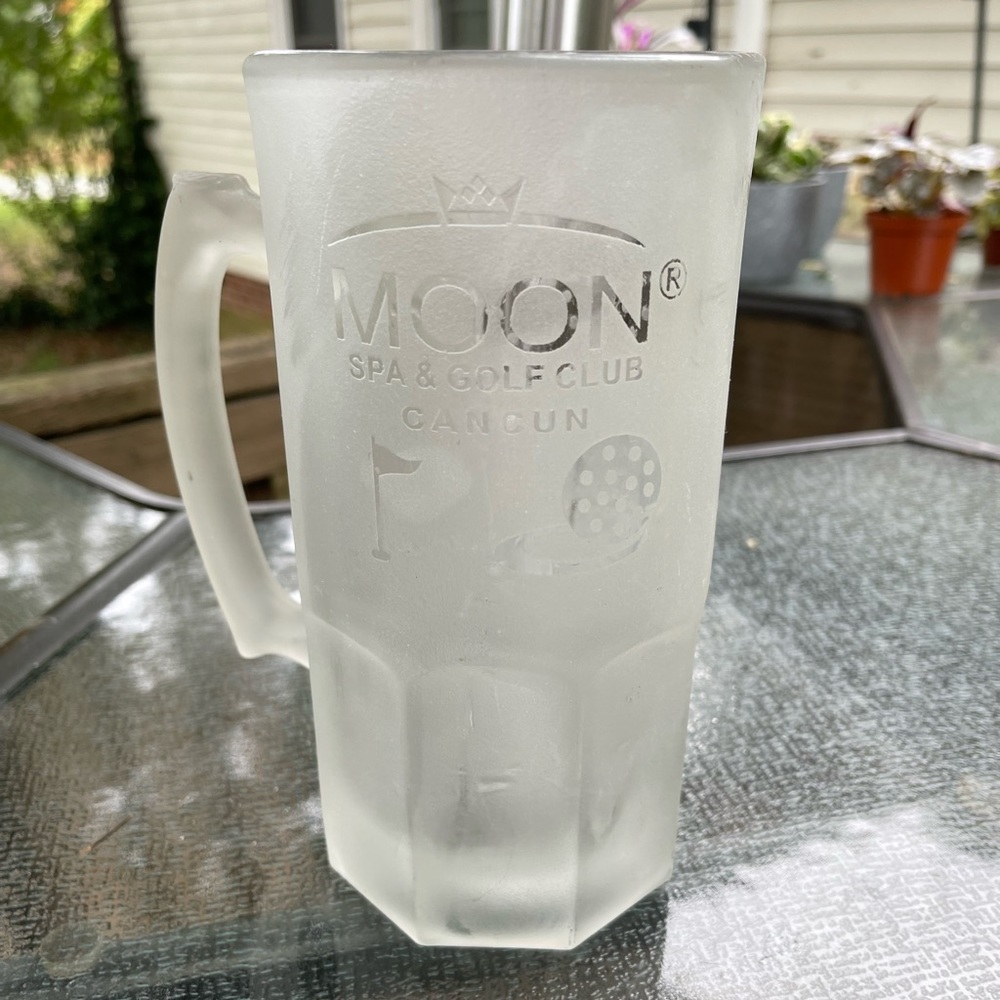 Moon Palace Beer(etc) frosted mug